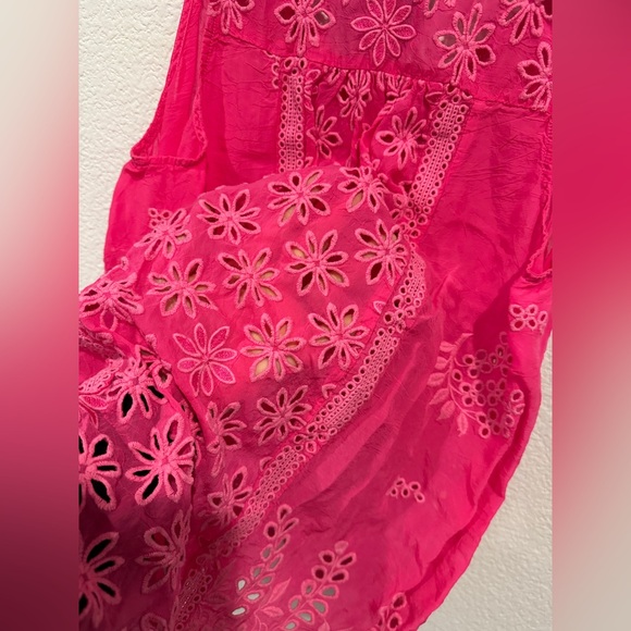 Johnny was pink tank top - Picture 6 of 6